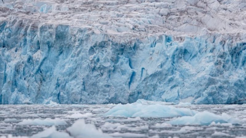 Aspectos del océano Austral y la península Antártica: ¿Qué nos dicen el metano y el hielo marino?