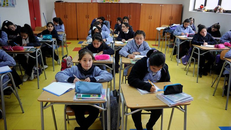 Preocupación de padres y apoderados ante retorno presencial a clases