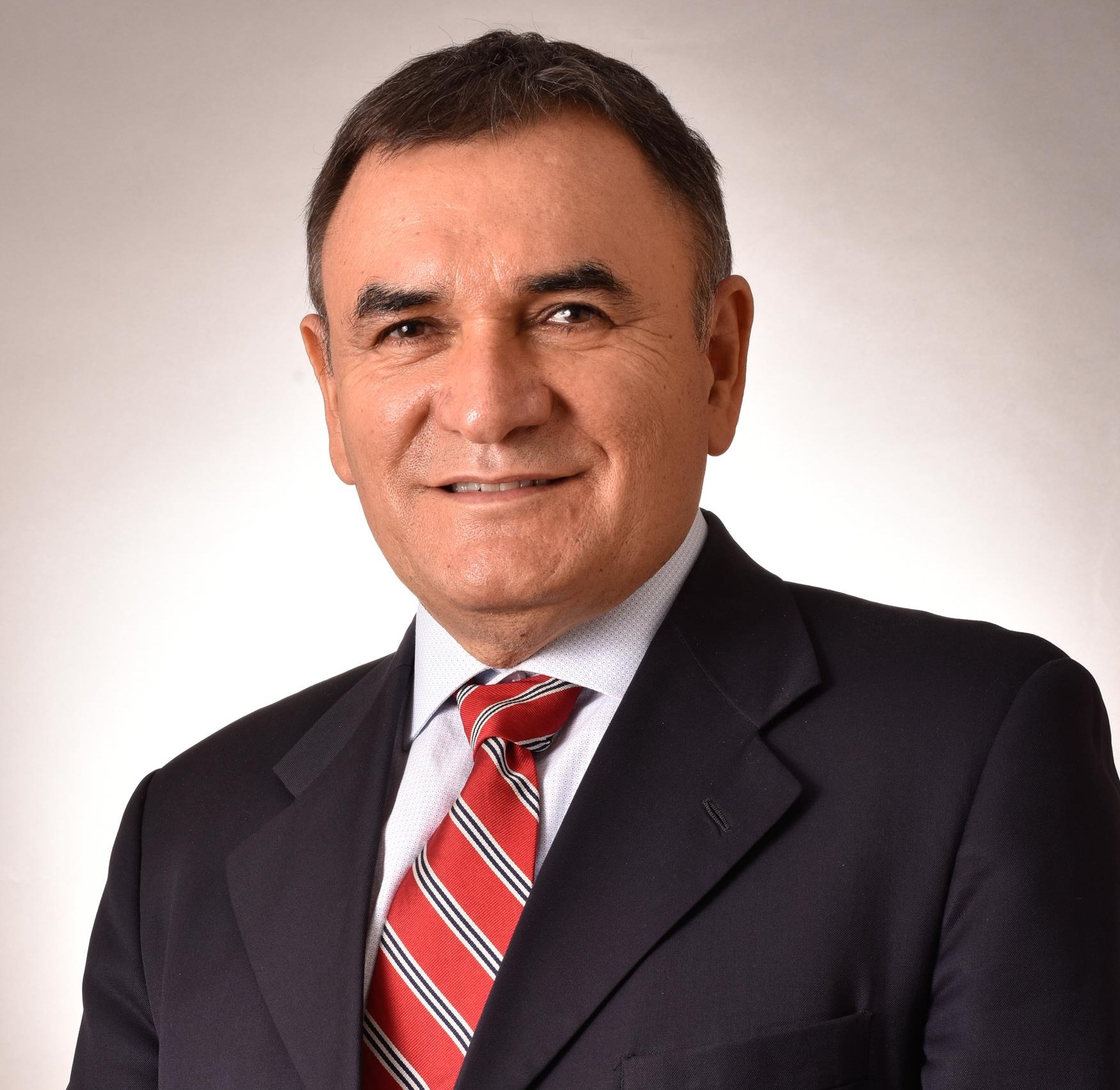 Pequeños triunfos en la lucha contra el cáncer en Chile – Dr. Jorge Gallardo – Opinión
