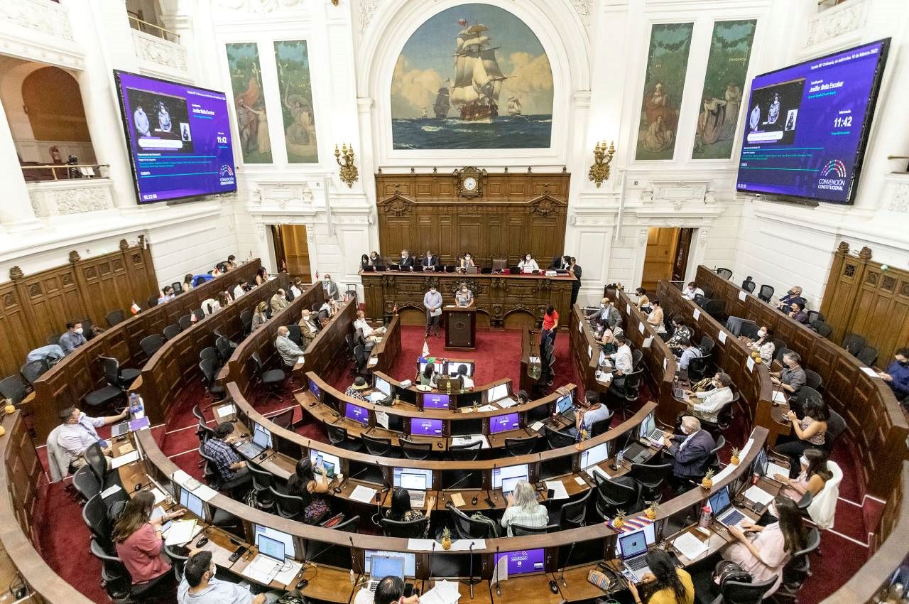 Pleno de la Convención Constitucional aprobó en general nueva definición de Estado regional, plurinacional  e intercultural con autonomías regionales