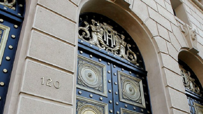 Gobierno eleva proyección de crecimiento a un 3.5 para este año 2022