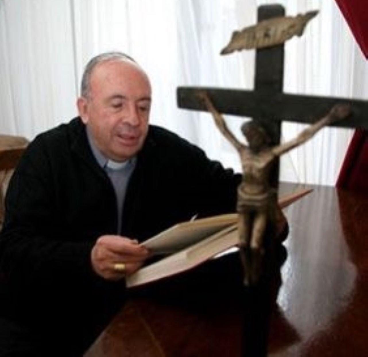 Falleció Tomás González Morales, ex obispo católico de Punta Arenas, para algunos “defensor de los DDHH en Magallanes”