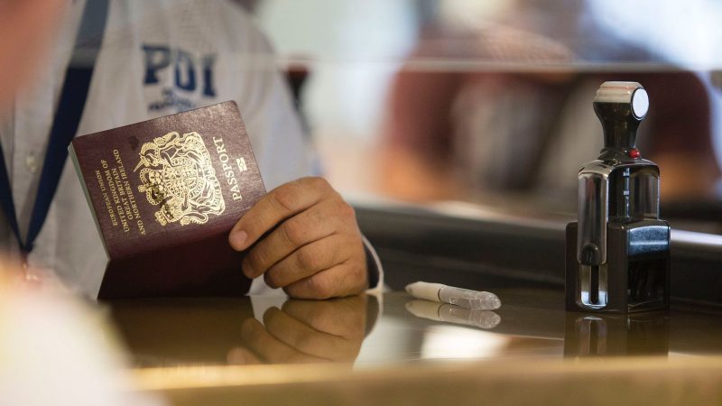 PDI de Punta Arenas detiene en Monte Aymond a sujeto  con orden vigente por el delito de abuso sexual