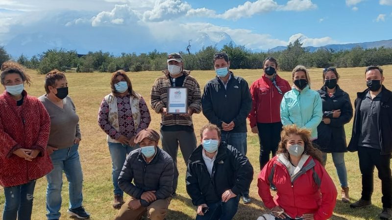 SERCOTEC Magallanes certificó al barrio comercial Villa Rio Serrano