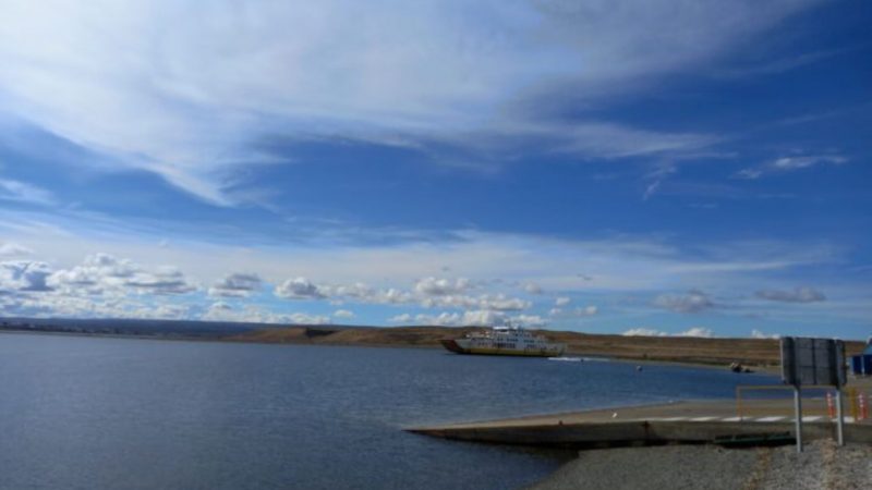 Consejero Regional electo Rodolfo Cárdenas coordina gestiones por transporte marítimo en Tierra del Fuego