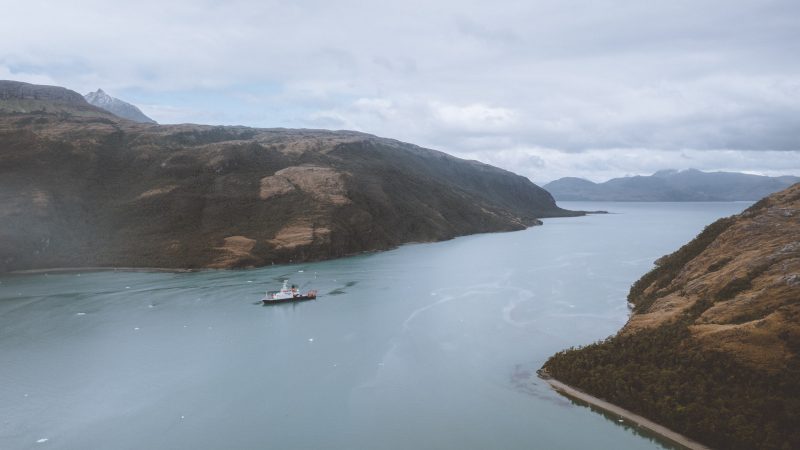 Científicos buscan ampliar conocimiento sobre las aguas del extremo sur del mundo