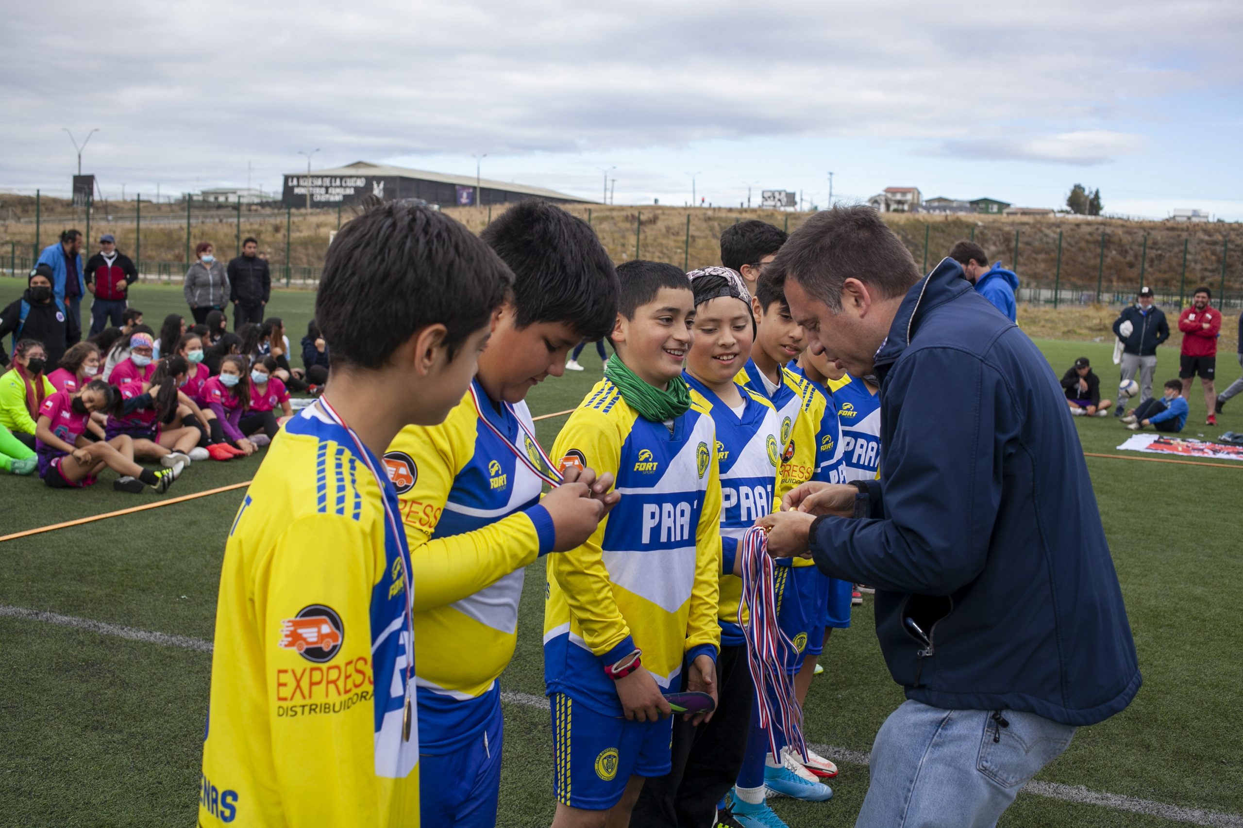 26 equipos participaron de masivo Campeonato Municipal de Futbolito en Punta Arenas
