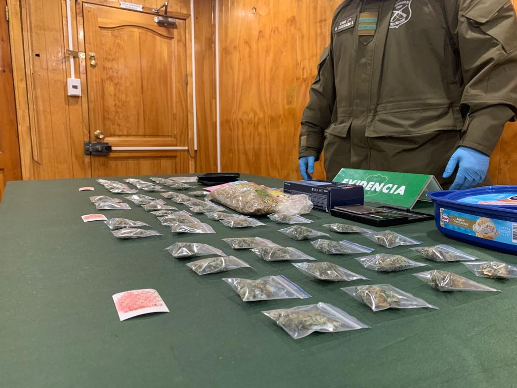 Carabineros detienen a dos personas en Punta Arenas por tráfico de drogas en pequeñas cantidades
