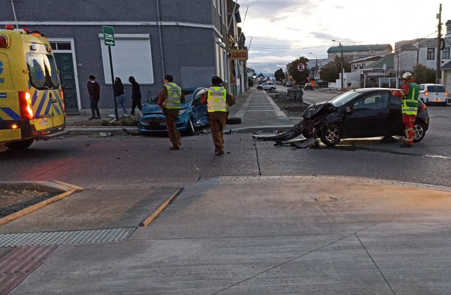 Víctimas de colisión hicieron denuncia por hurto de sus pertenencias en medio del accidente.
