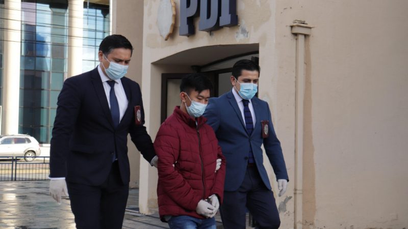 PDI de Punta Arenas materializa la expulsión del país de ciudadano indonesio condenado como cómplice de violación