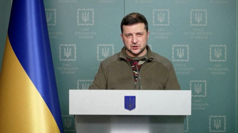 Zelenski rechazó el «ultimátum» de Putin para frenar su ofensiva en Ucrania