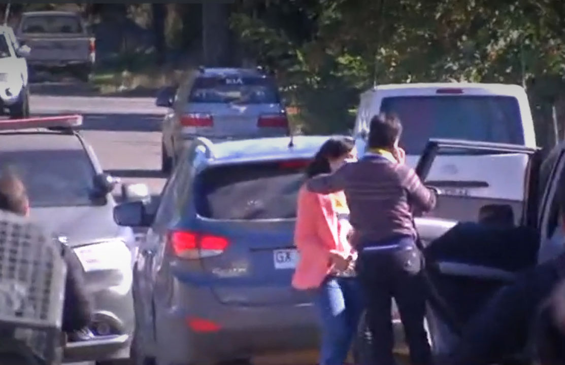 Desconocidos realizaron disparos al aire y barricadas durante visita de Siches a Ercilla