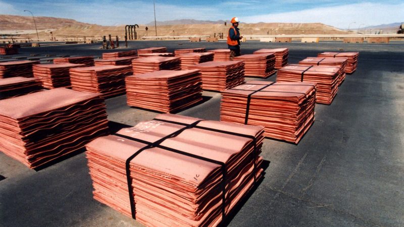 Proyectan incremento del precio del cobre con impacto positivo sobre los recursos fiscales del país