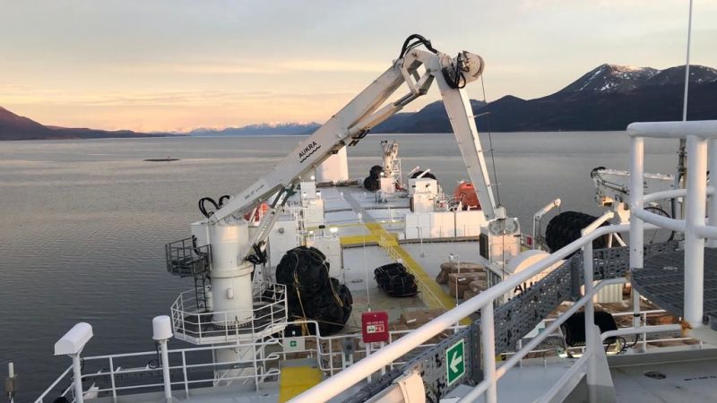Sernapesca realiza fiscalización en Puerto Williams a motonave Antarctic Provider proveniente de aguas subantárticas