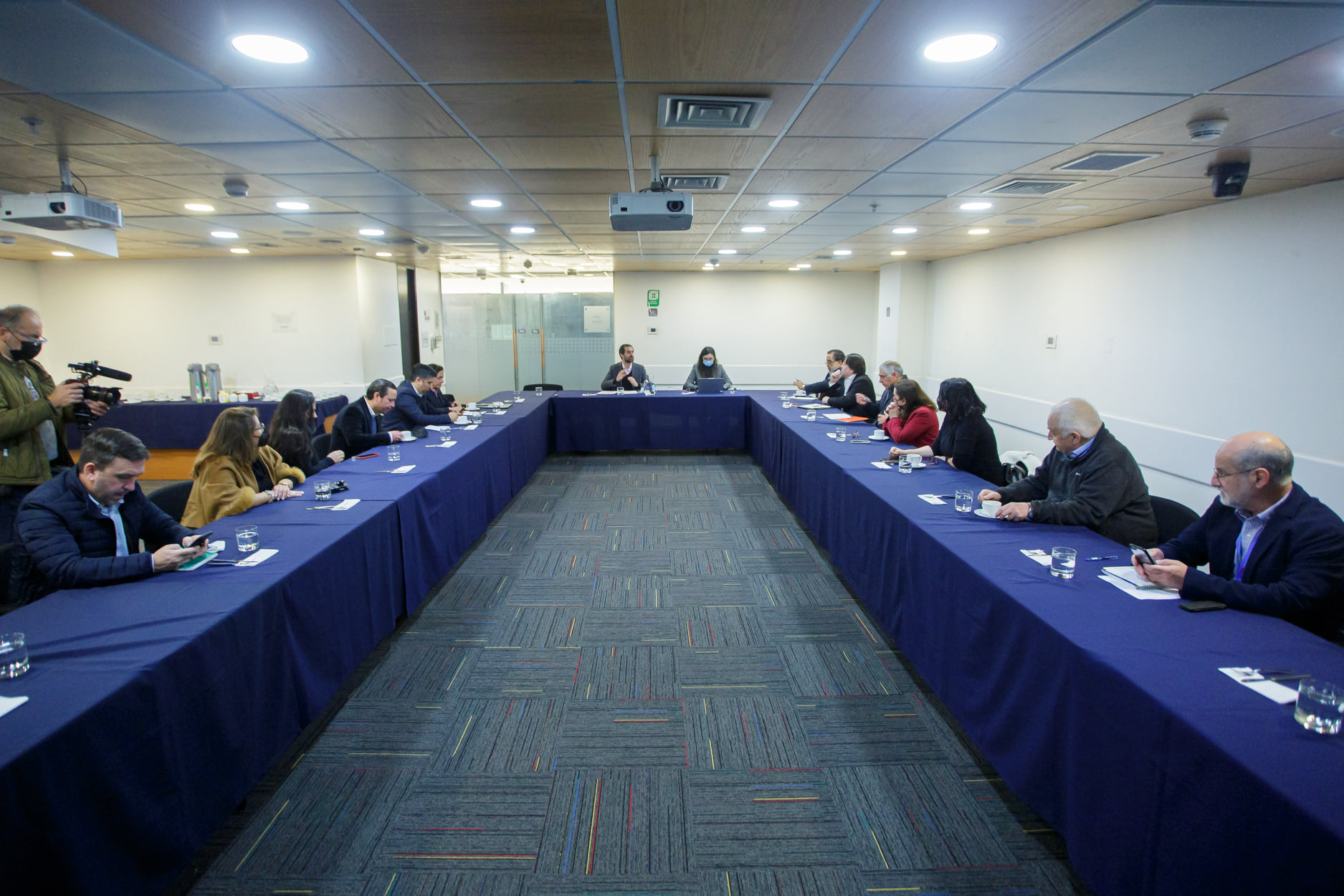 Gobierno de Gabriel Boric y MyPIMES lograron histórico acuerdo para apoyar a las micro y pequeñas empresas