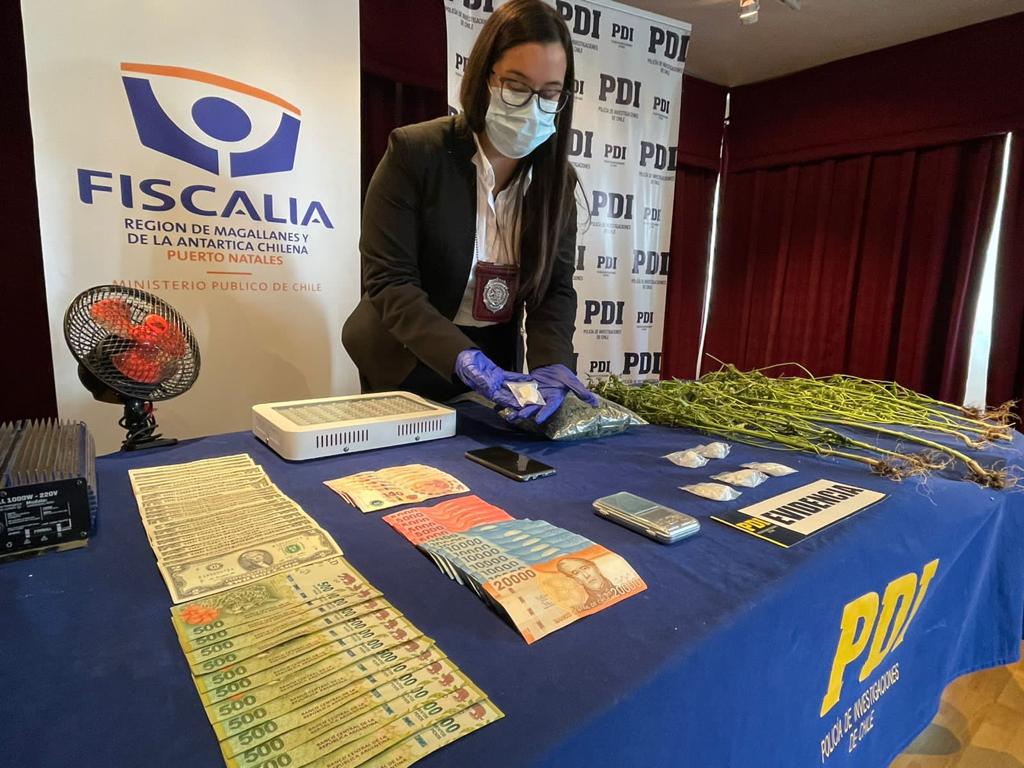 PDI logra desarticular punto de microtráfico en Puerto Natales e incauta más de tres millones de pesos en Clorhidrato de Cocaína y Cannabis Sativa