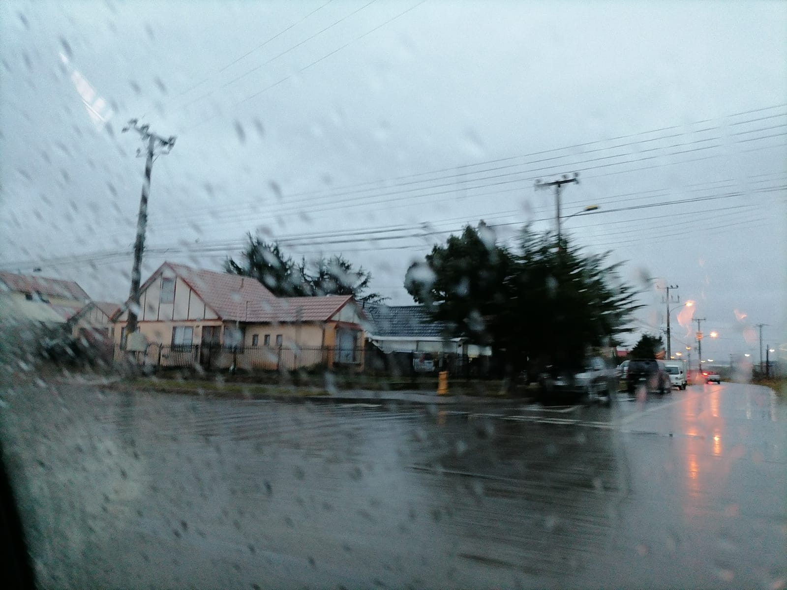 Lluvias continuarán en la región de Magallanes este domingo 24 de abril