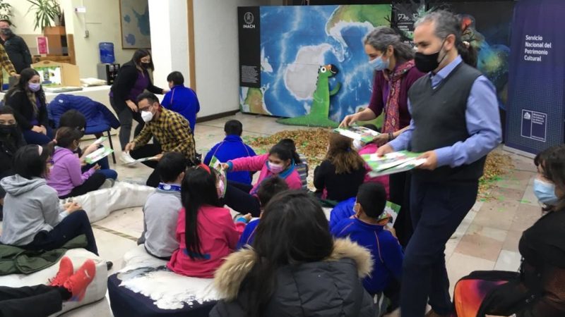 Con nutrido programa en diversos puntos de la región de Magallanes, Servicio del Patrimonio Cultural celebra el Día del Libro