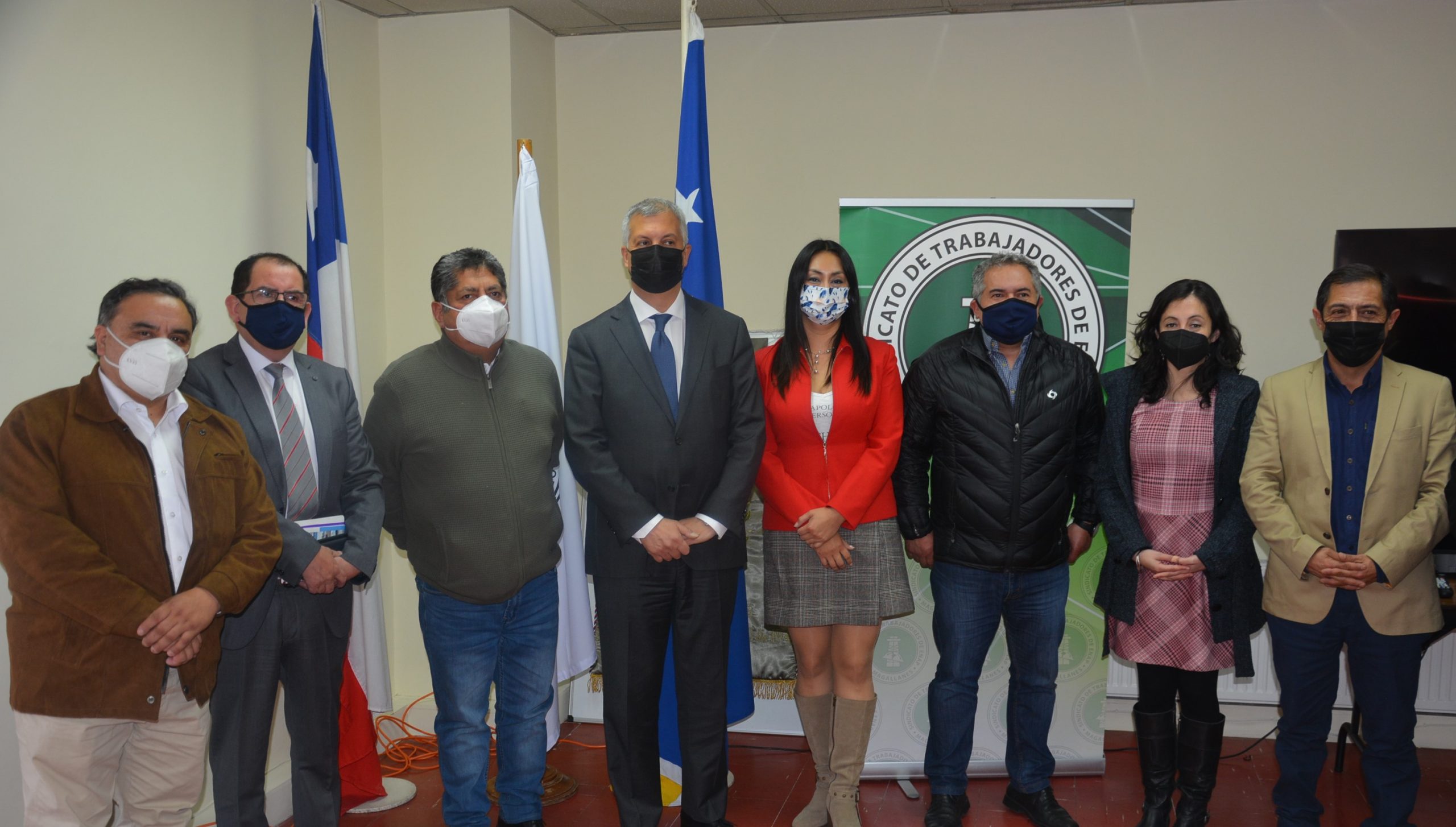 Sindicato de Trabajadores de Enap se reunió con ministro de Energía para analizar nombramiento del nuevo gerente Julio Aranis