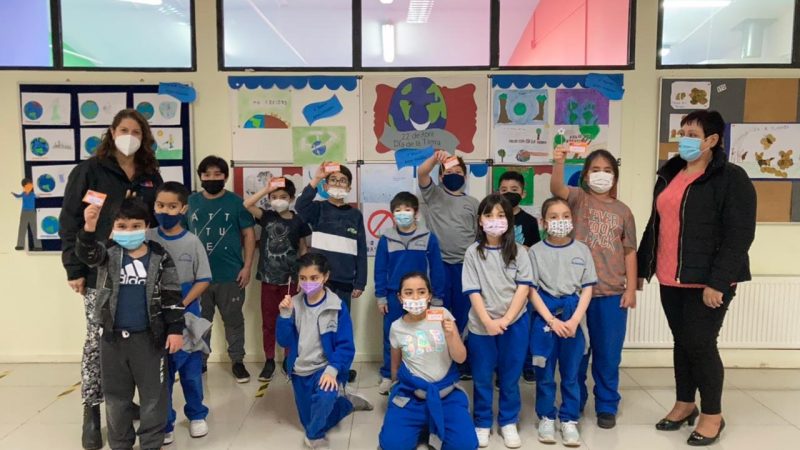 Seremi de Salud Francisca Sanfuentes continúa su recorrido por comunas de la región de Magallanes, visitando San Gregorio