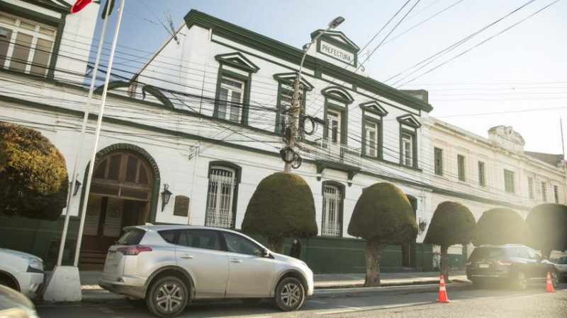 Inmueble patrimonial de Carabineros afectado por incendio, forma parte del centro histórico de Punta Arenas