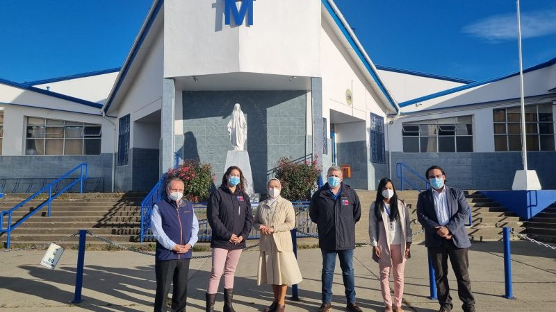SEREMI de Salud acompaña Cuadrillas Sanitarias en intervención en Escuela La Milagrosa de Punta Arenas