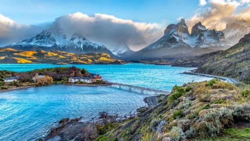Parque Nacional Torres del Paine se mantiene abierto y personal guardaparques monitorea diariamente estado de los senderos