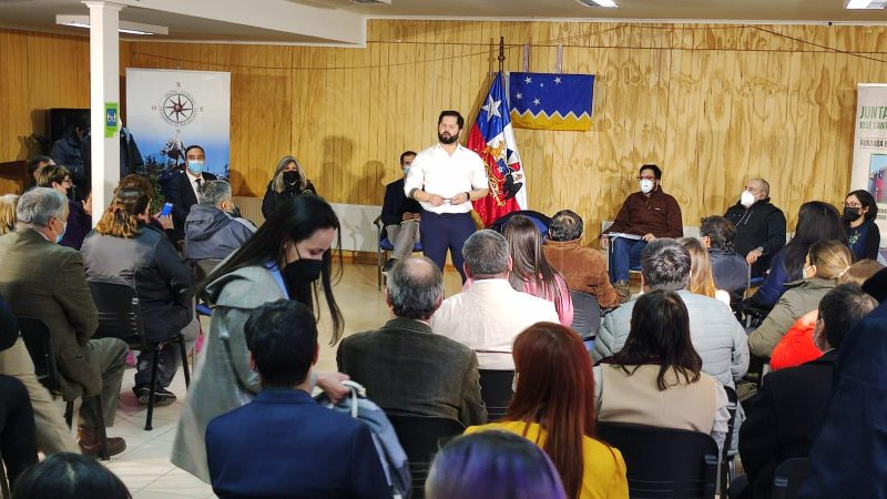 Presidente Gabriel Boric encabeza diálogo ciudadano junto a la comunidad de la población Santos Mardones de Punta Arenas