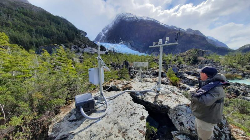 CONAF realiza expedición científica y de monitoreo hacia Fiordo de las Montañas en el Parque Nacional y Reserva Nacional Kawésqar