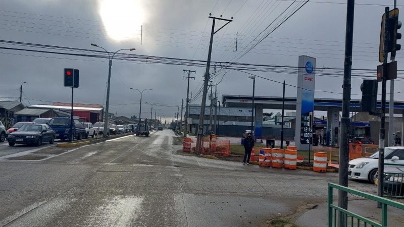 Aguas Magallanes concluyó importante obra de renovación en Avenida Eduardo Frei esq. Avenida Salvador Allende, en el sector surponiente de Punta Arenas