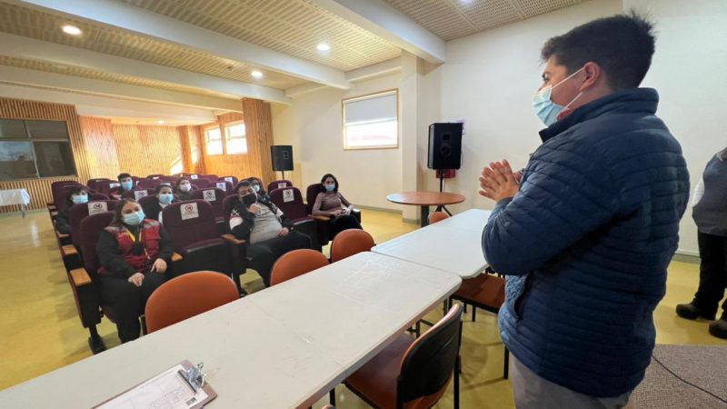 Se realizó capacitación de orientadores/as y guardias de seguridad del Hospital de Puerto Natales | Sobre el funcionamiento de la Unidad de OIRS y prestaciones de servicios