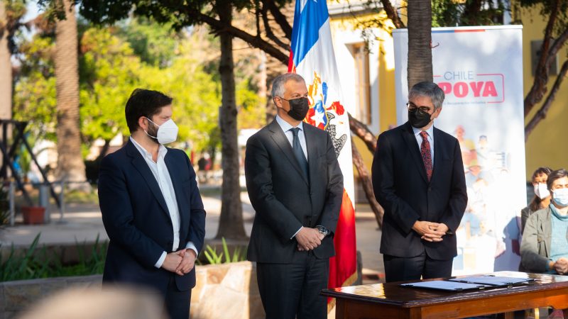 Presidente Gabriel Boric presenta paquete de medidas energéticas: tienen como objetivo ayudar a las familias, apoyándolas en los meses de invierno en sus cuentas de parafina, electricidad y gas licuado