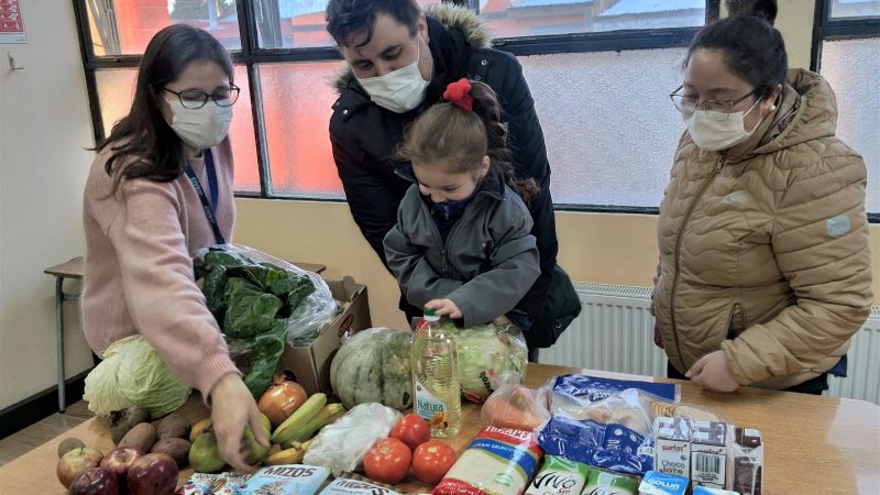 Junaeb entrega alimentos libres de gluten a beneficiarios del PAE con enfermedad celíaca