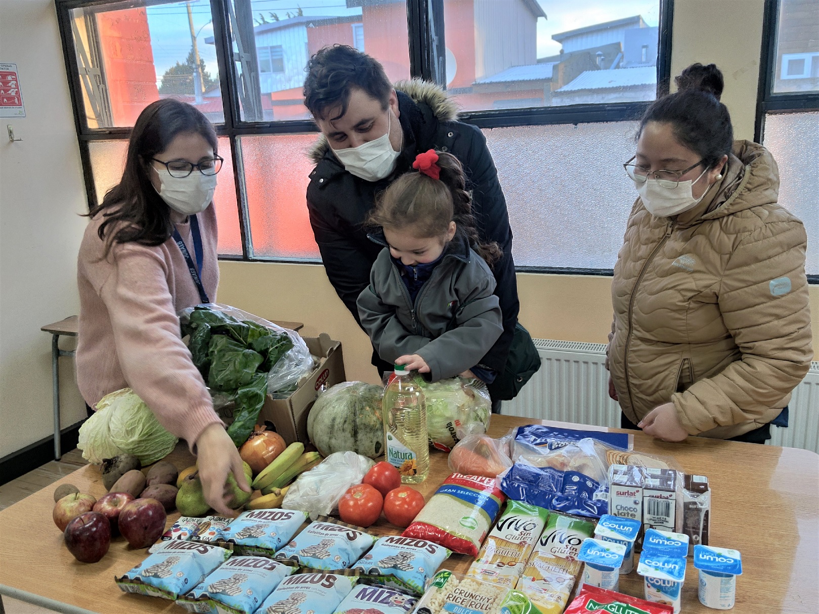 Junaeb entrega alimentos libres de gluten a beneficiarios del PAE con enfermedad celíaca