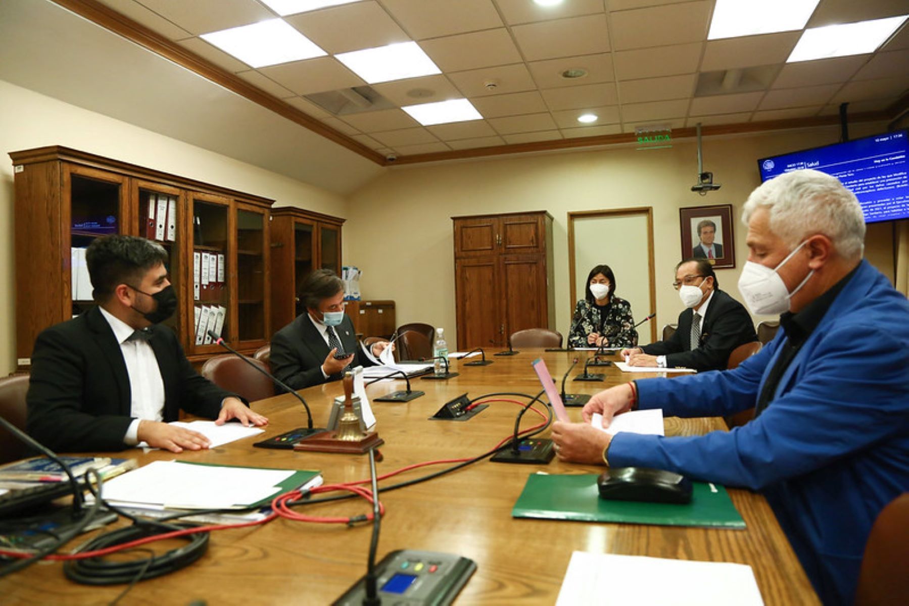 Inician discusión de proyecto que establece descanso reparatorio a trabajadores (as) de la Salud | Comisión de Salud de la Cámara de Diputados
