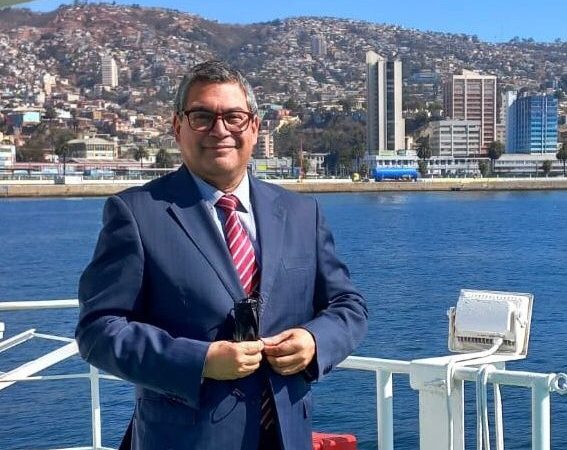 Fue nombrado nuevo Director Ejecutivo del Instituto de Fomento Pesquero IFOP
