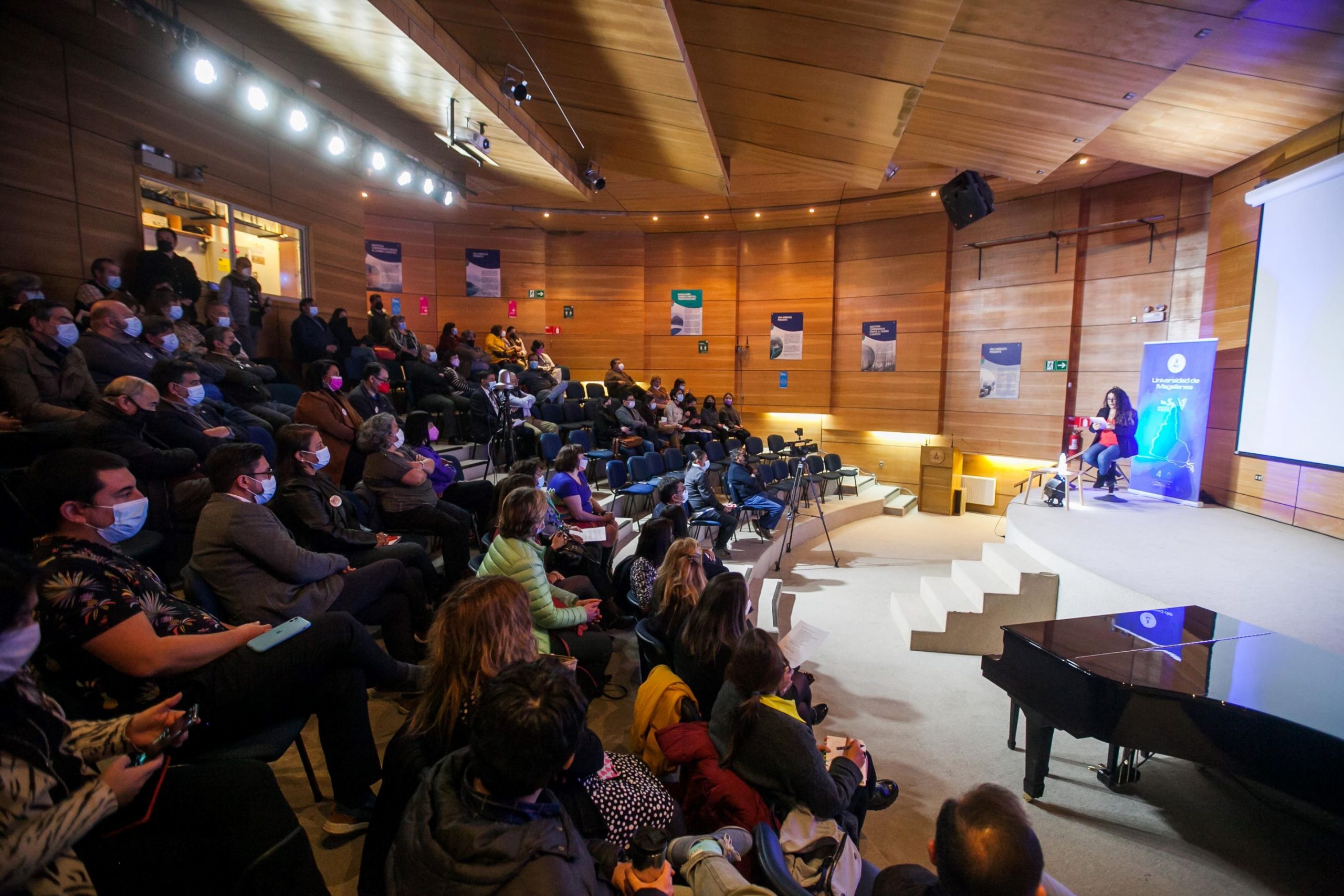 Candidata/os a Rectoría de la UMAG presentaron sus propuestas a la comunidad universitaria