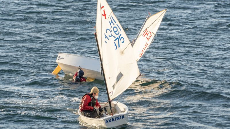 En Puerto Williams se realizó Regata Naval este domingo 5 de junio