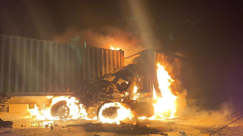 Delegación Presidencial Regional informó corte en ruta debido a colisión | Dos camiones argentinos colisionaron en el km 140 de la ruta CH255