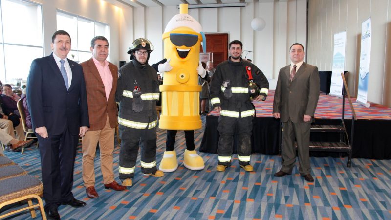 Aguas Magallanes y su estrecha relación con los voluntarios de Magallanes | Día Nacional de Bomberos de Chile