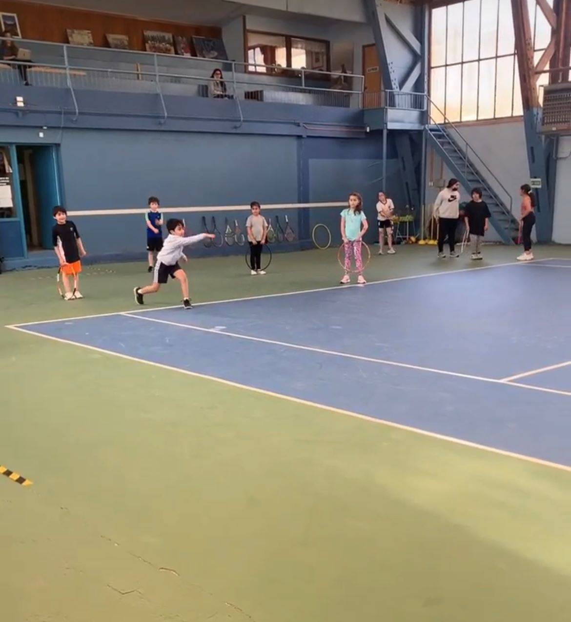 Magallanes Lawn Tennis Club de Punta Arenas realizará clínica de tenis a niños y niñas con academia Alto Tenis