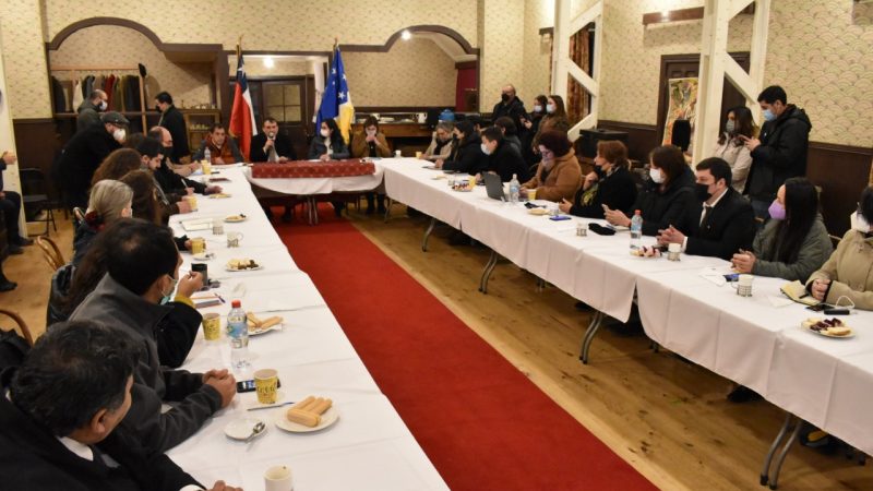 Consejo Regional, Delegada Presidencial y SEREMIS sesionaron en Porvenir conmemorando 128 años de la comuna