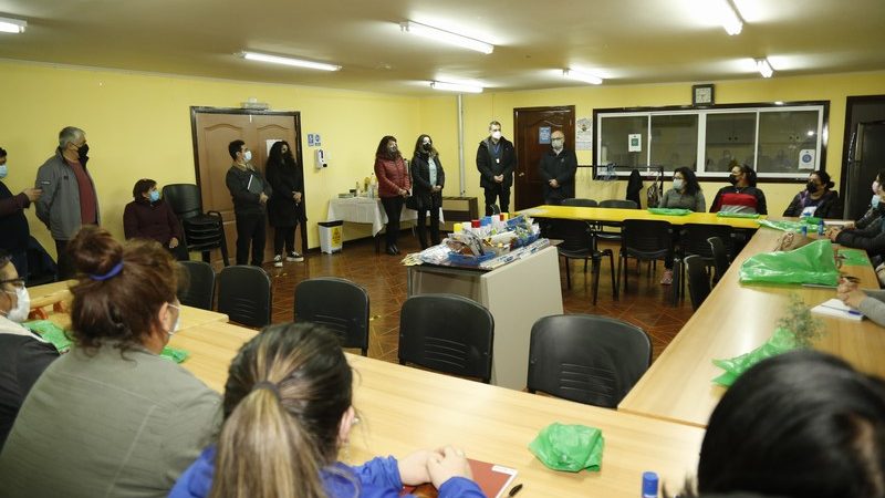 Se inició primer curso de Carpintería de Ribera impartido en el país, exclusivamente para mujeres en Magallanes