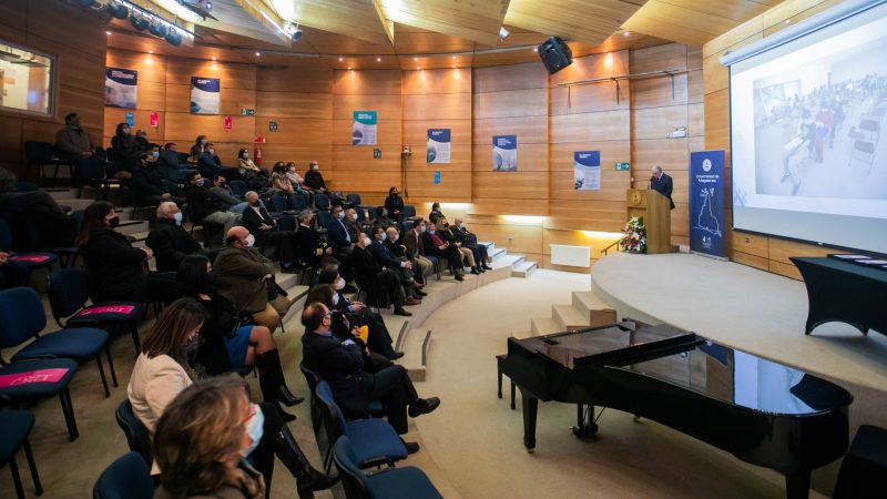 Proyectos emblemáticos y demanda por mayor estabilidad financiera, resaltó rector Juan Oyarzo en su último balance de gestión en la UMAG