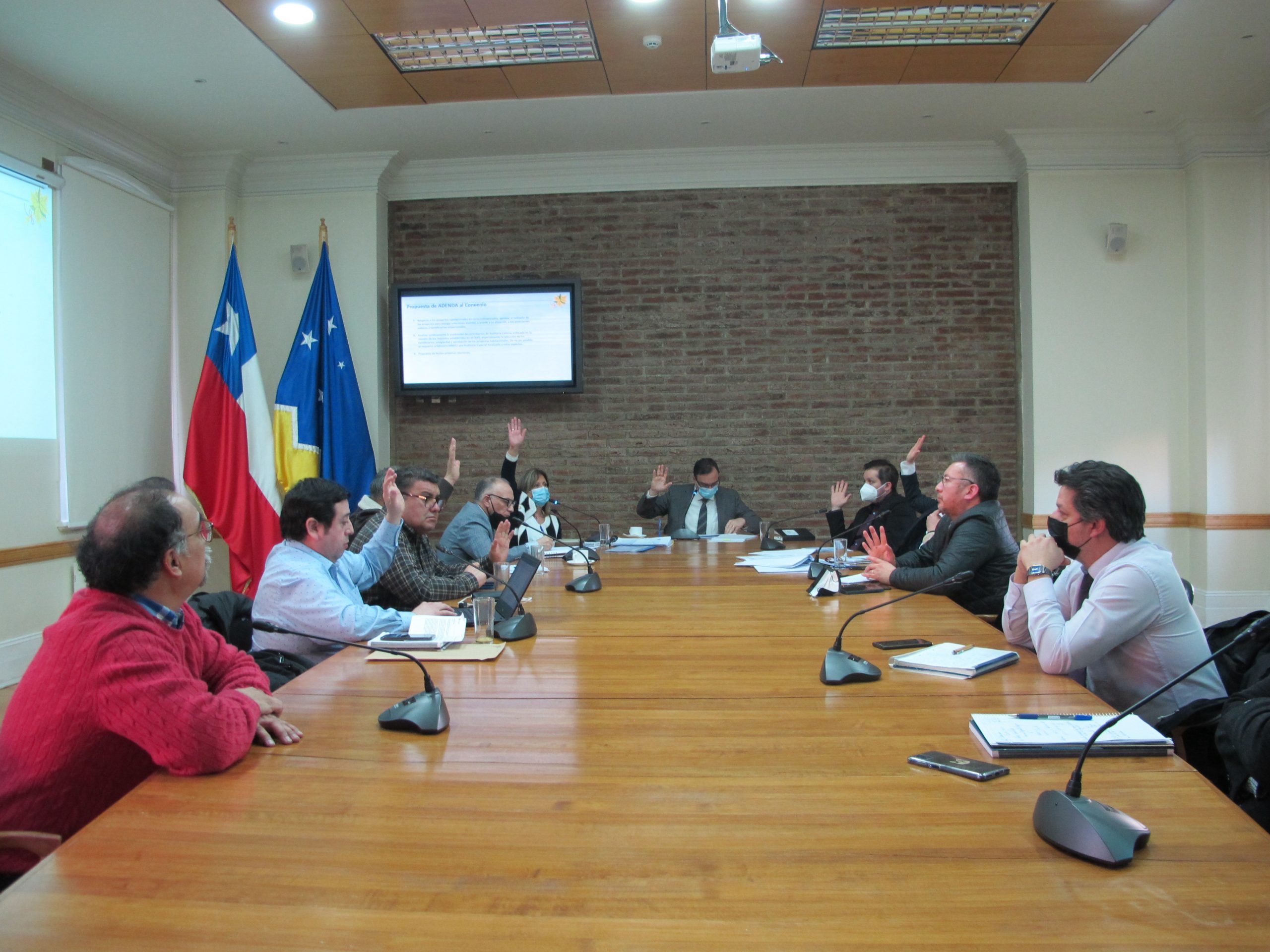 Gobernador Regional y Seremi Minvu encabezaron primera reunión de Comisión Regional de seguimiento y evaluación del convenio de Programación Minvu-Gore