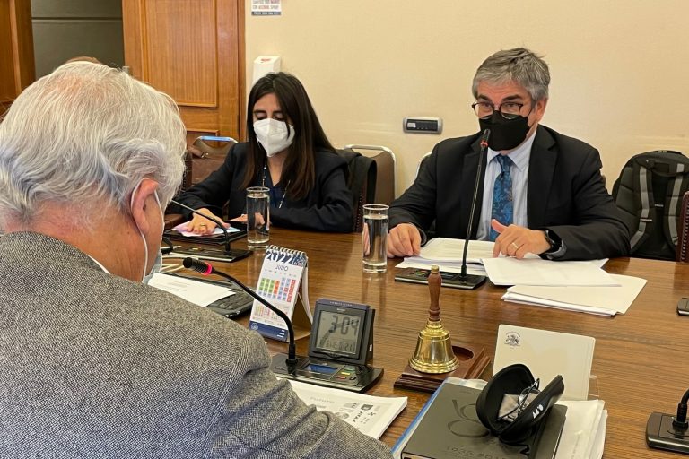 Reforma Tributaria financiará el aumento de la Pensión Garantizada Universal (PGU) y el Plan de emergencia habitacional