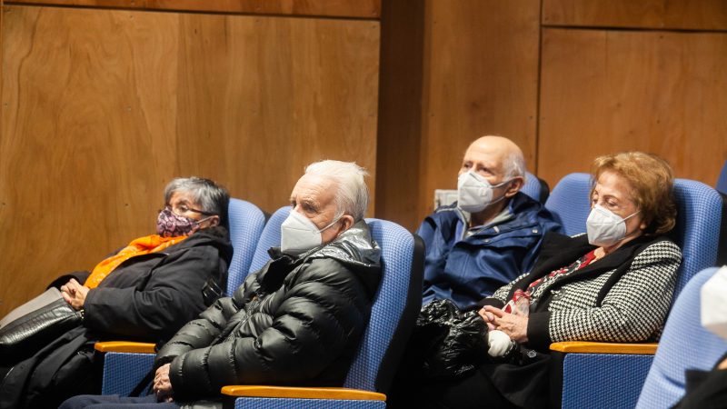 30 personas mayores con secuelas post COVID-19 recibieron rehabilitación integral en el CADI UMAG