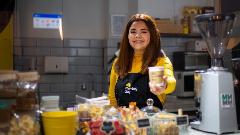 Ministerio de Economía abre convocatoria de capital abeja de Sercotec para impulsar el emprendimiento femenino