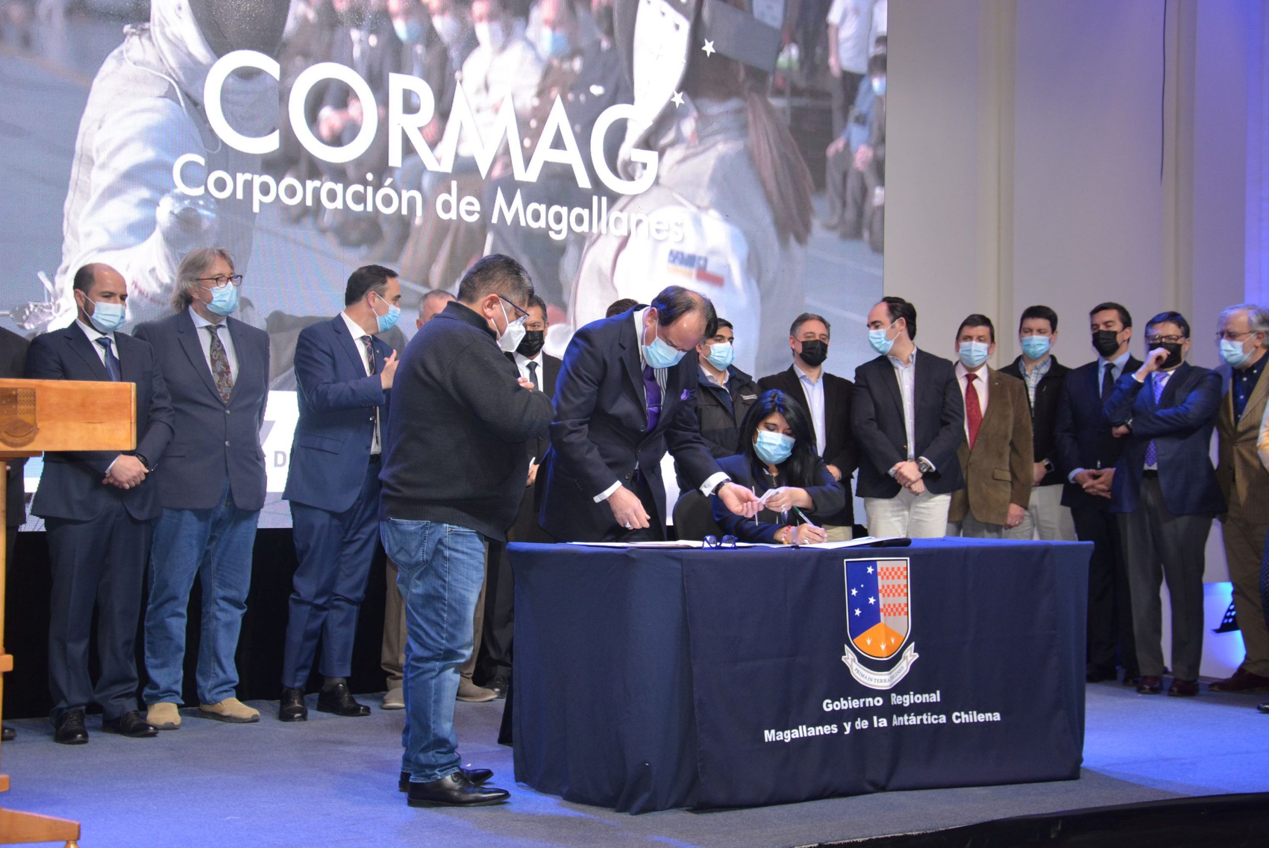 Presidente del Sindicato de Trabajadores de Enap firmó acta de constitución de la nueva Corporación de Magallanes, CORMAG