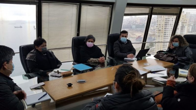 Asociación Gremial de Mujeres de la Pesca Artesanal de Chile se reúnen con autoridades y parlamentarios para impulsar agenda de temas prioritarios